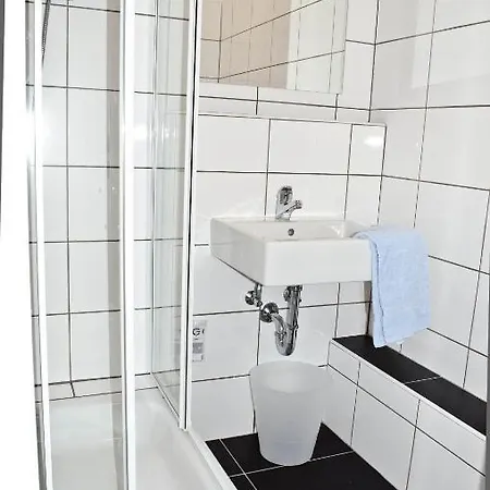 Nanina Vandrarhem Gröbenzell